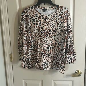 Ann Taylor Factory  leopard top XL puff sleeve VGC
